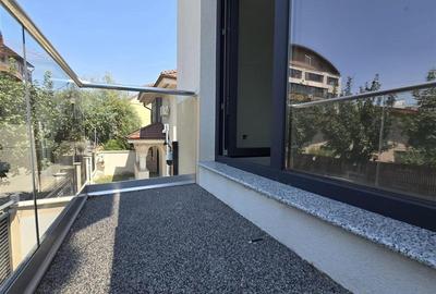 VILA DEOSEBITA SECTOR 1 ZONA BUCURESTII NOI - STRAULESTI NORD - 19