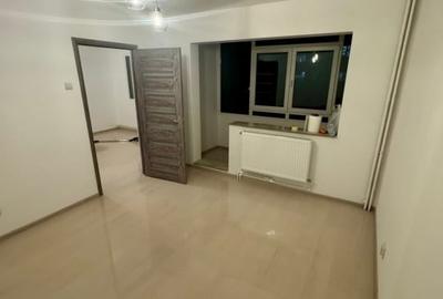 Apartament cu 3 camere semidecomandat în Podu Roș - 4