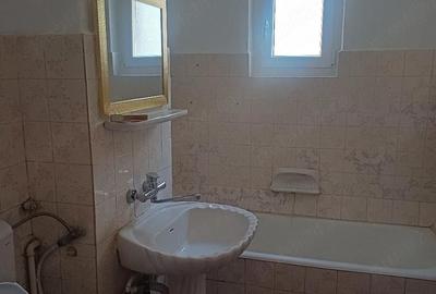 Apartament cu 2 camere decomandat în Central - 4