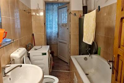 Apartament 2 camere cartierul Lucacesti, ora? Moinesti, jude?ul Bacau. - 9