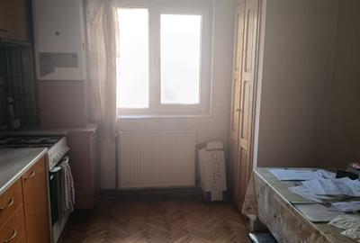 Apartament 3 camere, etaj 1/4, de vânzare, zona Mărăști-Între Lacuri - 3