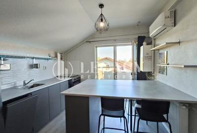 Locuință cochetă la mansardă, cu balcon și boxă de depozitare - 26