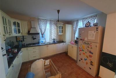 Vila individuală de inchiriat Berceni, reper Mamina, curte 750 mp - 10