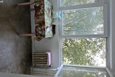 Apartament cu 3 camere semidecomandat în Titan - 5