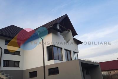 Casa individuala, 1553 mp teren, Cara - 11