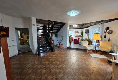 Pensiune + 2 Case, Piscina, Iaz, Garaj, Curte 3.200 mp, panouri |VIDEO - 36