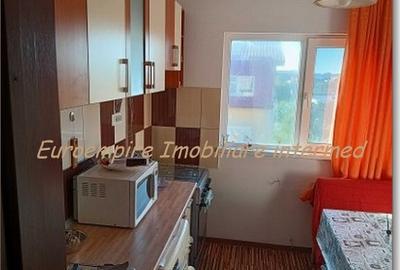 Apartament 2 camere decomandate Mansarda Poarta 6 - 5