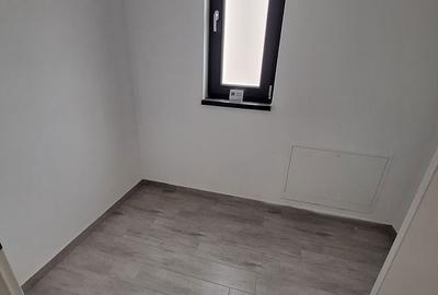 Casă cu 3 camere cu Teren 210 Mp în Sânpetru