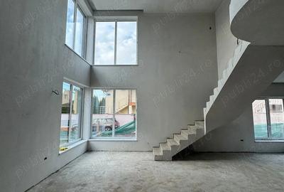 Casă cu Teren 300 Mp în Nord