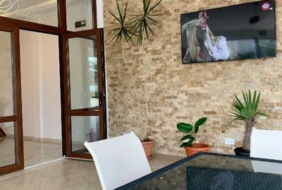 SE VINDE ,,VILA REGAL Mamaia’’ - 3