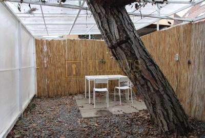 Apartament cu 2 camere nedecomandat, mobilat în Central - 11