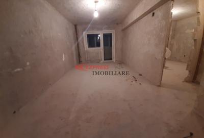 Apartament cu 2 camere semidecomandat în Dristor