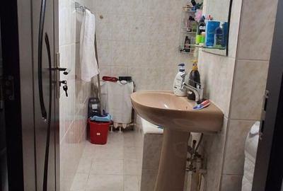 Apartament cu 3 camere decomandat în Central - 13
