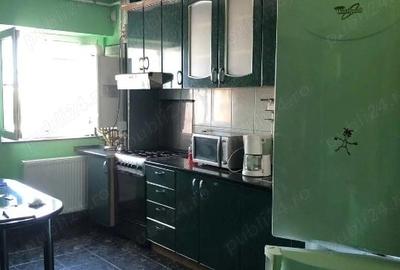 Apartament cu 4 camere decomandat în Aurel Vlaicu - 2