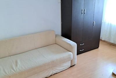 Apartament cu 3 camere semidecomandat în Drumul Taberei - 9