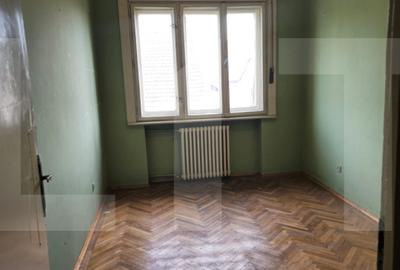 De vanzare - Apartament 4 camere, decomandat 100 mp - Ultracentral, Timisoara - 2