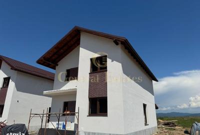 Casă cu 4 camere în Central - 3
