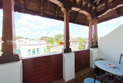 Apartament cu 5 camere semidecomandat, mobilat în Parcul Carol - 16