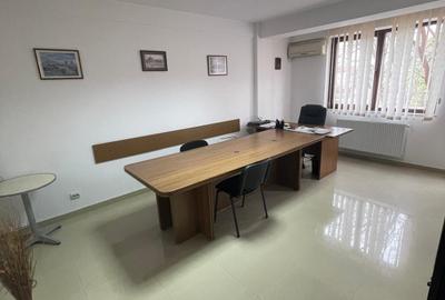 Spațiu comercial, de 114 mp, în Central