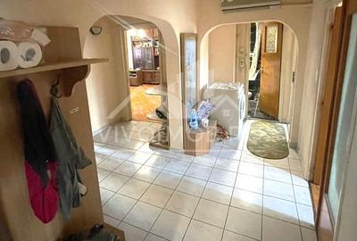 Apartament cu 4 camere decomandat, mobilat în Colentina - 1