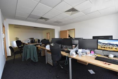 Spatii birouri de vanzare, zona Soarelui - 9