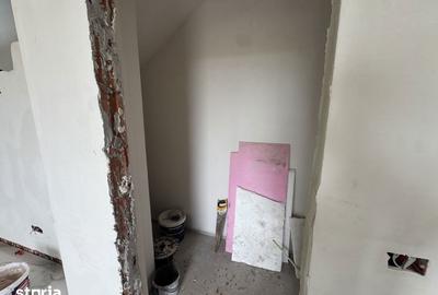 Casă cu 5 camere cu Teren 310 Mp în Giroc - 8