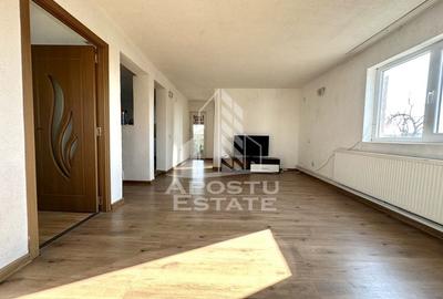 Casă individuală cu 5 camere în Utvin