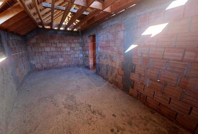 Casă individuală cu 5 camere cu Teren 2700 Mp în Alexandru cel Bun - 4