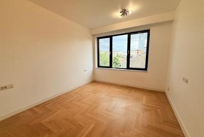 Apartament cu 4 camere, mobilat în Capitale - 15