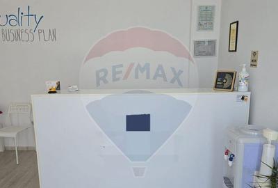 Spațiu comercial, de 105 mp, în Central - 6