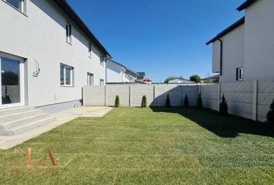 Duplex cu 4 camere cu Canalizare în Domnești - 3