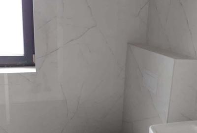 Casă cu 4 camere în Mehala