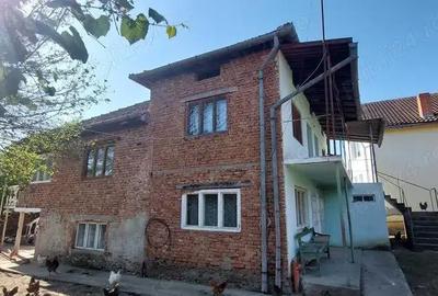 Casă cu 6 camere în Valea - 8