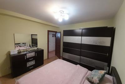 Apartament cu 3 camere decomandat, mobilat în Sud - 15
