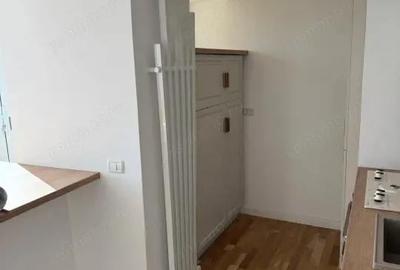 Apartament 3 camere, 100 mp, Centru, Nou Amenajat, Etaj 5/8 Apartament 3 camere, 100 mp, Centru, Nou Amenajat, Etaj 5/8 - 4