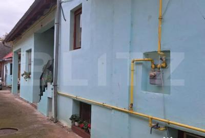 Casă cu 5 camere cu Teren 1384 Mp în Hărman - 1