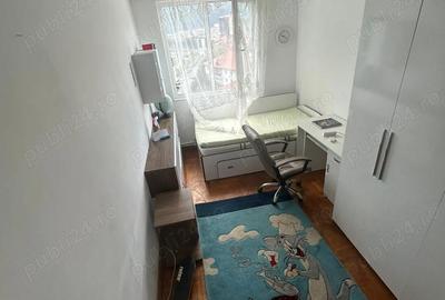 Apartament cu 4 camere decomandat în Central - 3