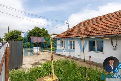 Casă cu 2 camere cu Teren 779 Mp în Tache - 2