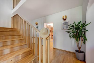 CASA MEMORABILA CU MULT POTENTIAL, LUMINA SI VERDEATA -SI TEREN DE 1618 MP - 28