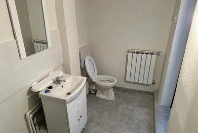 Casă cu 6 camere cu Teren 160 Mp în 13 Septembrie - 2
