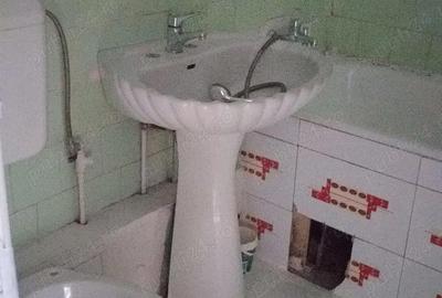 Apartament cu 2 camere decomandat în Titan - 1