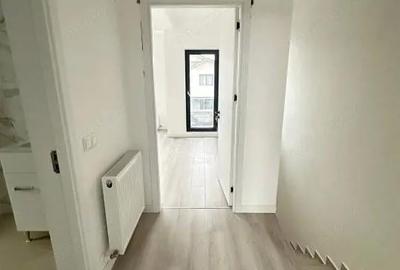 Casă cu 3 camere cu Canalizare în Central - 3