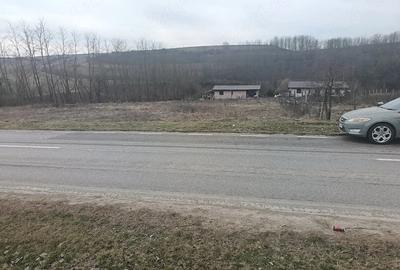 Teren de 675 mp, în Central - 2