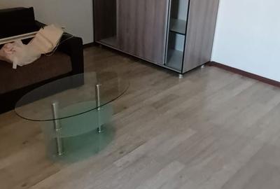 Apartament cu 2 camere decomandat în Alexandru cel Bun - 2