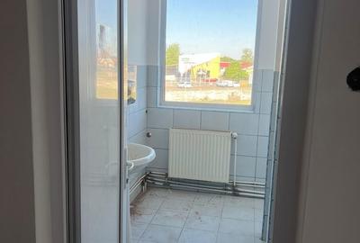 Spațiu comercial, de 1,650 mp, în Central - 10