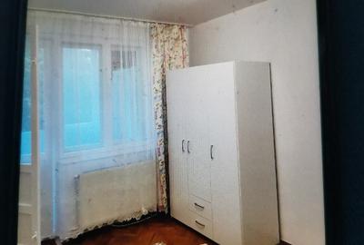 Inchiriez apartament 2 camere - 1