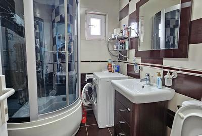 Apartament cu 2 camere decomandat în Central - 3