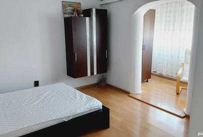 Inchiriez apartament 3 camere - 7