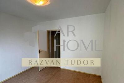 Apartament 3 camere , Pta Mihai Viteazul , zona centrala, Pl - 4