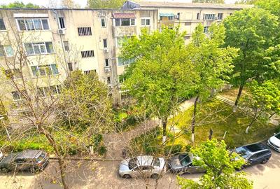 Apartament cu 4 camere decomandat în Tomis I - 19